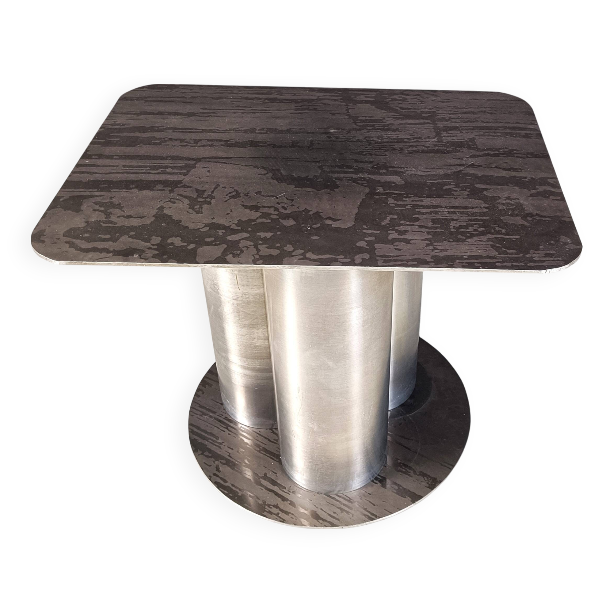 Table d'appoint brutaliste en métal Ecthed, années 1970