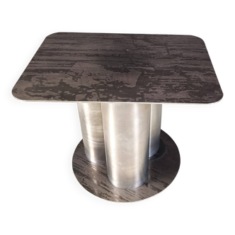 Table d'appoint brutaliste en métal Ecthed, années 1970