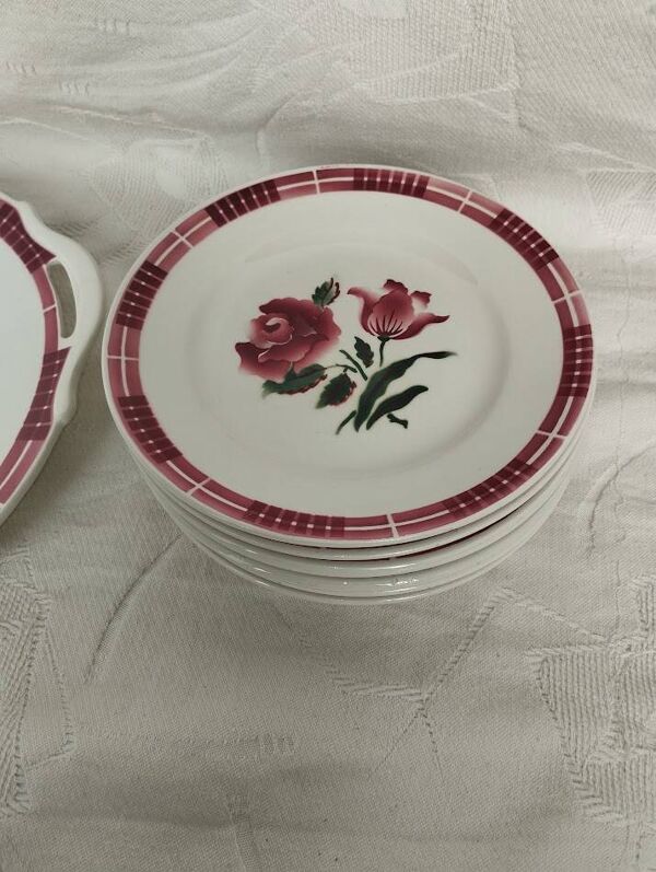 Lot Vintage Sarreguemines & Digoin – Modèle “Dijon”   Plat à Tarte + 8 Assiettes