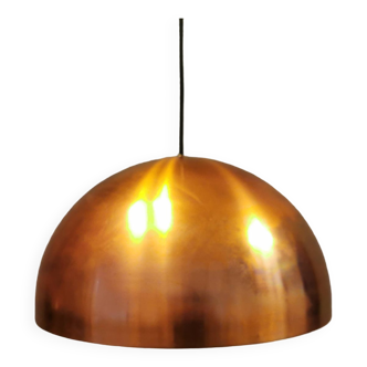 Vilhelm Wohlert and Jørgen Bo designed this beautiful hanging lamp for the Louisiana Museum Denmark