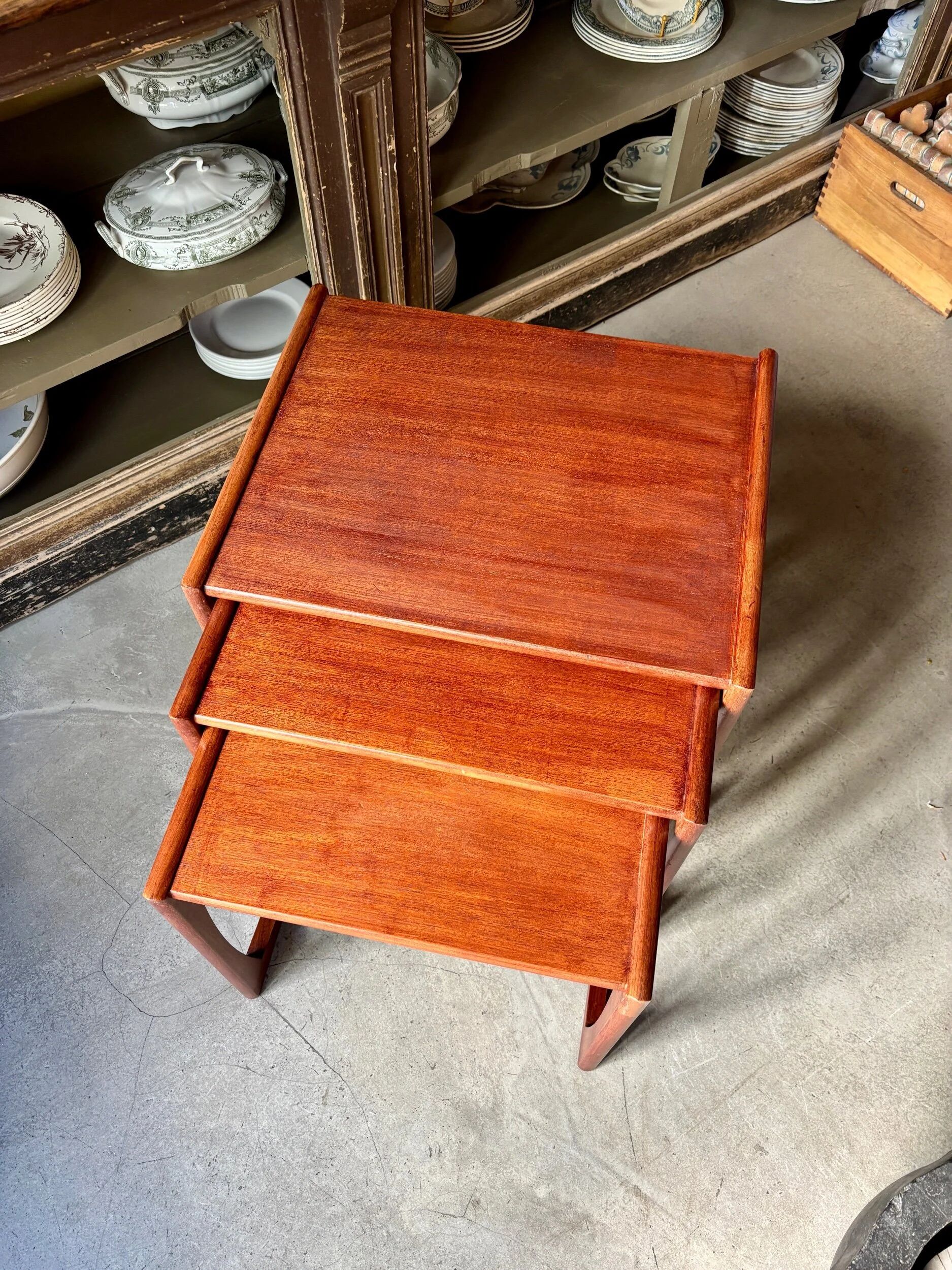 3 nesting coffee tables GPLAN model Quadrille in teak