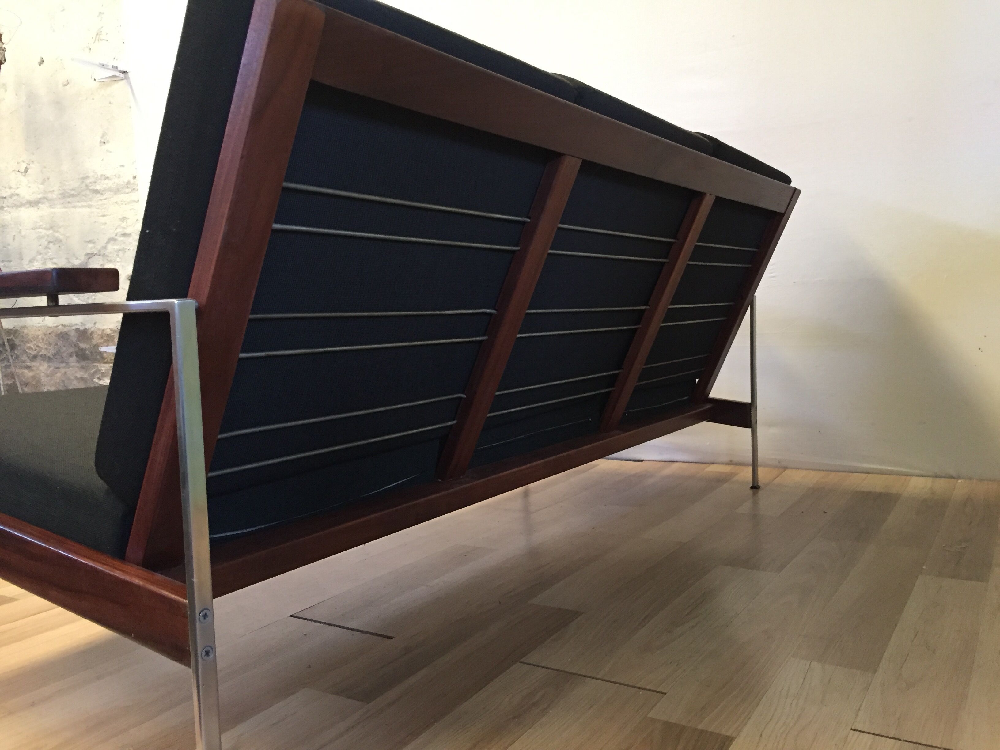 Canapé scandinave en palissandre