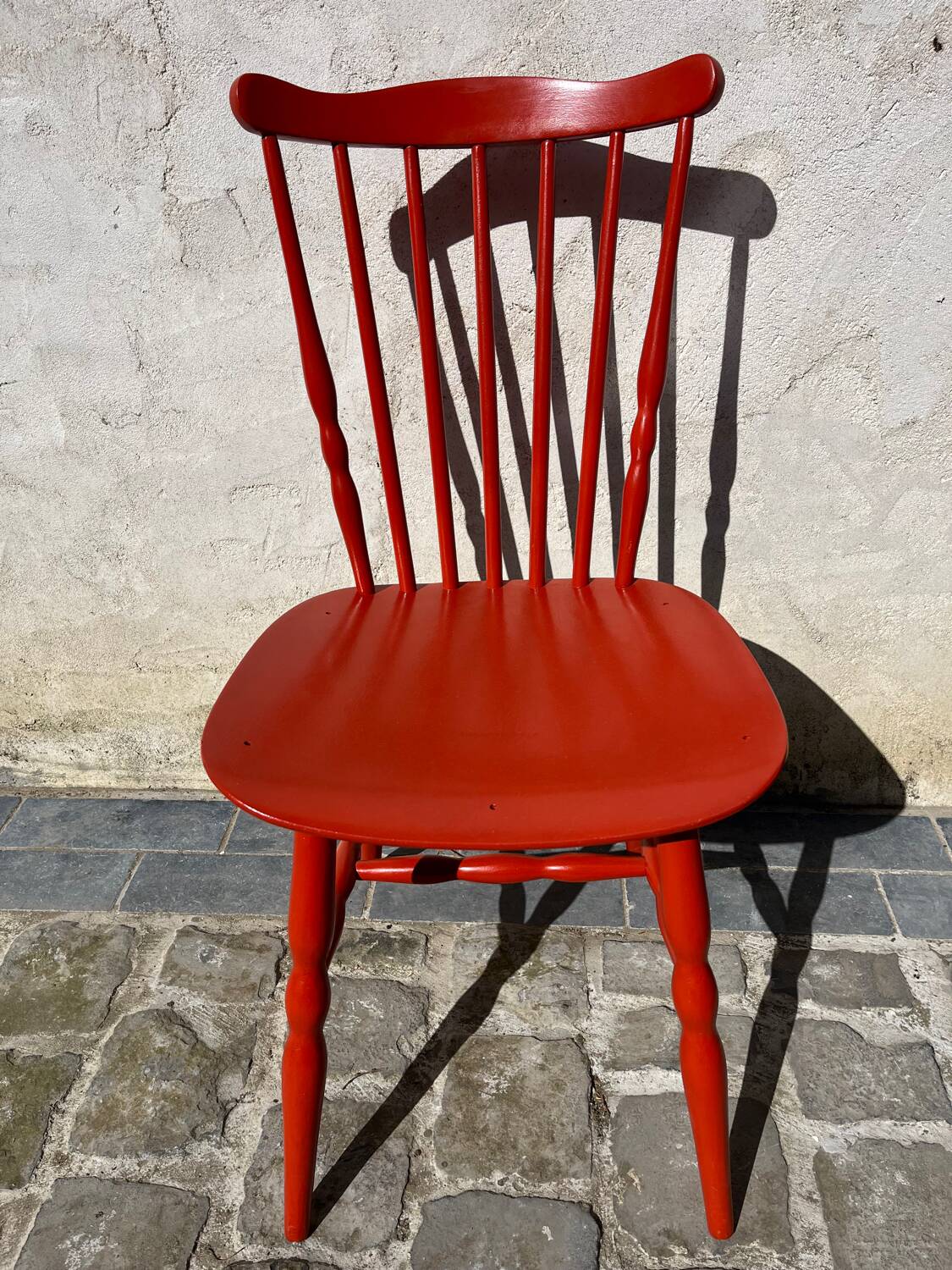 Brick red Baumann chair