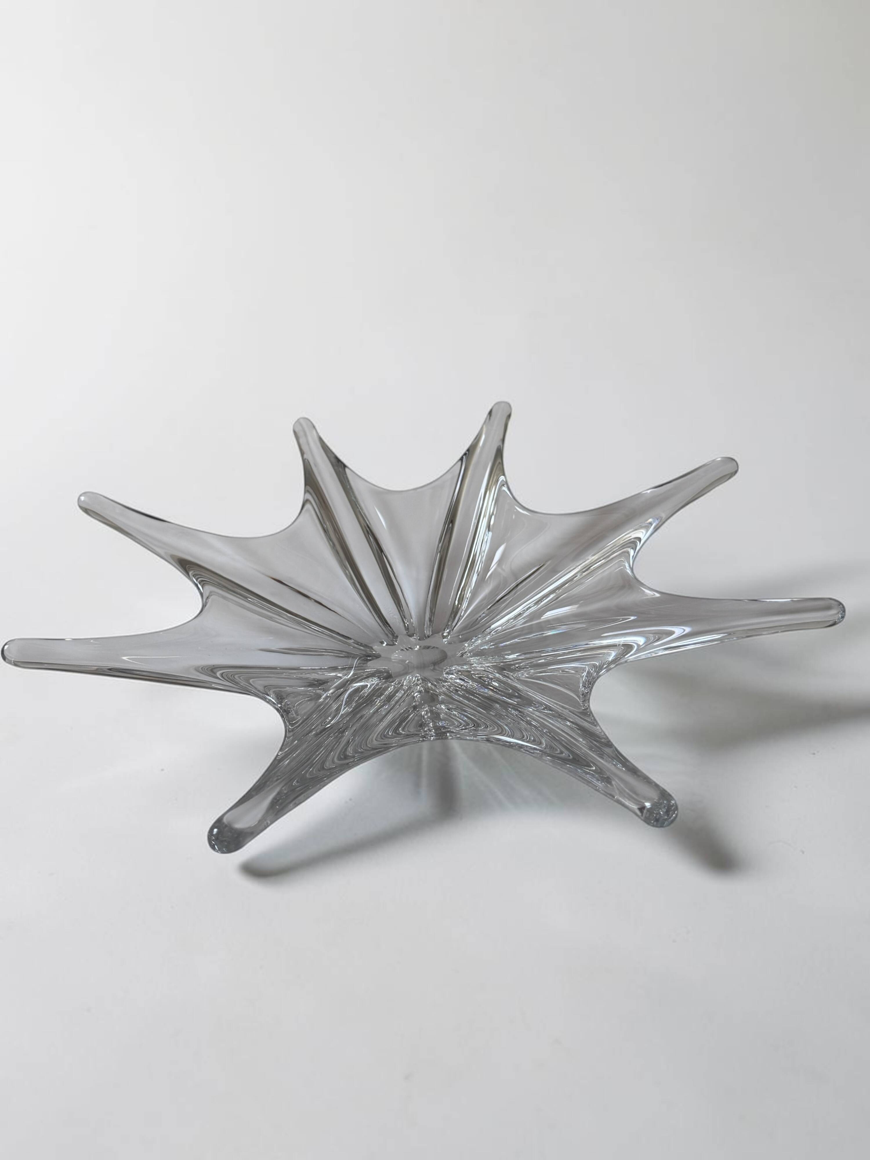 Baccarat crystal star coupe 40cm — perfect condition, authentic mark