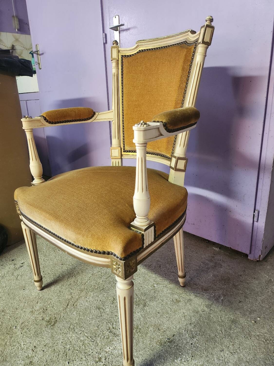 Chaise fauteille style Louis XVI