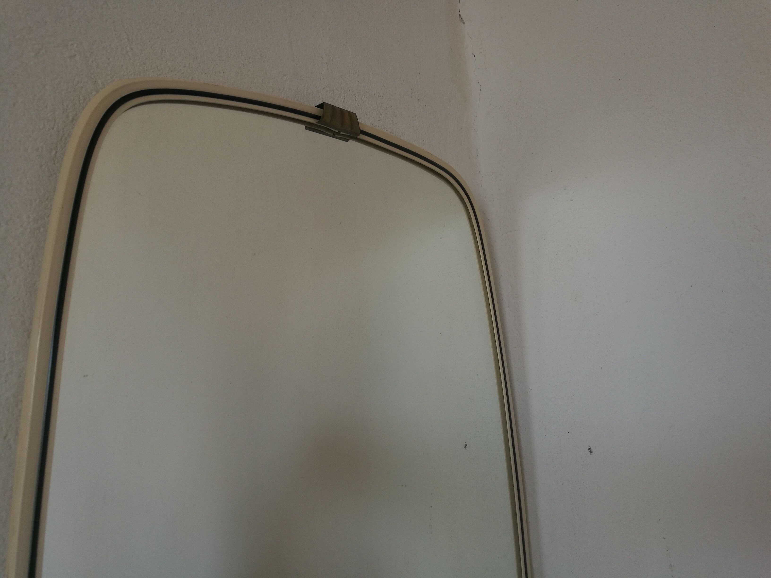 Vintage mirror free form