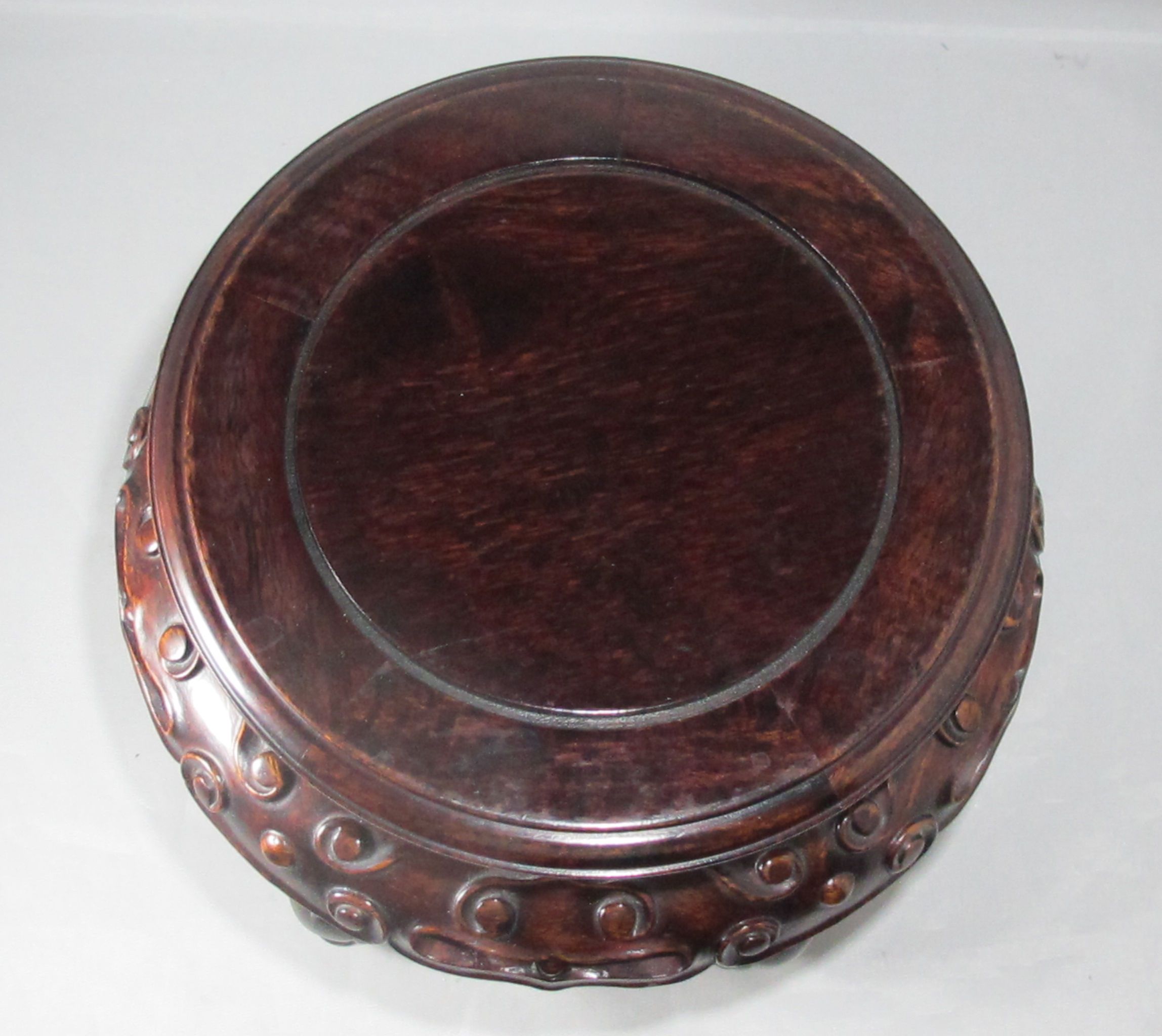 Wooden base for vase China, Japan