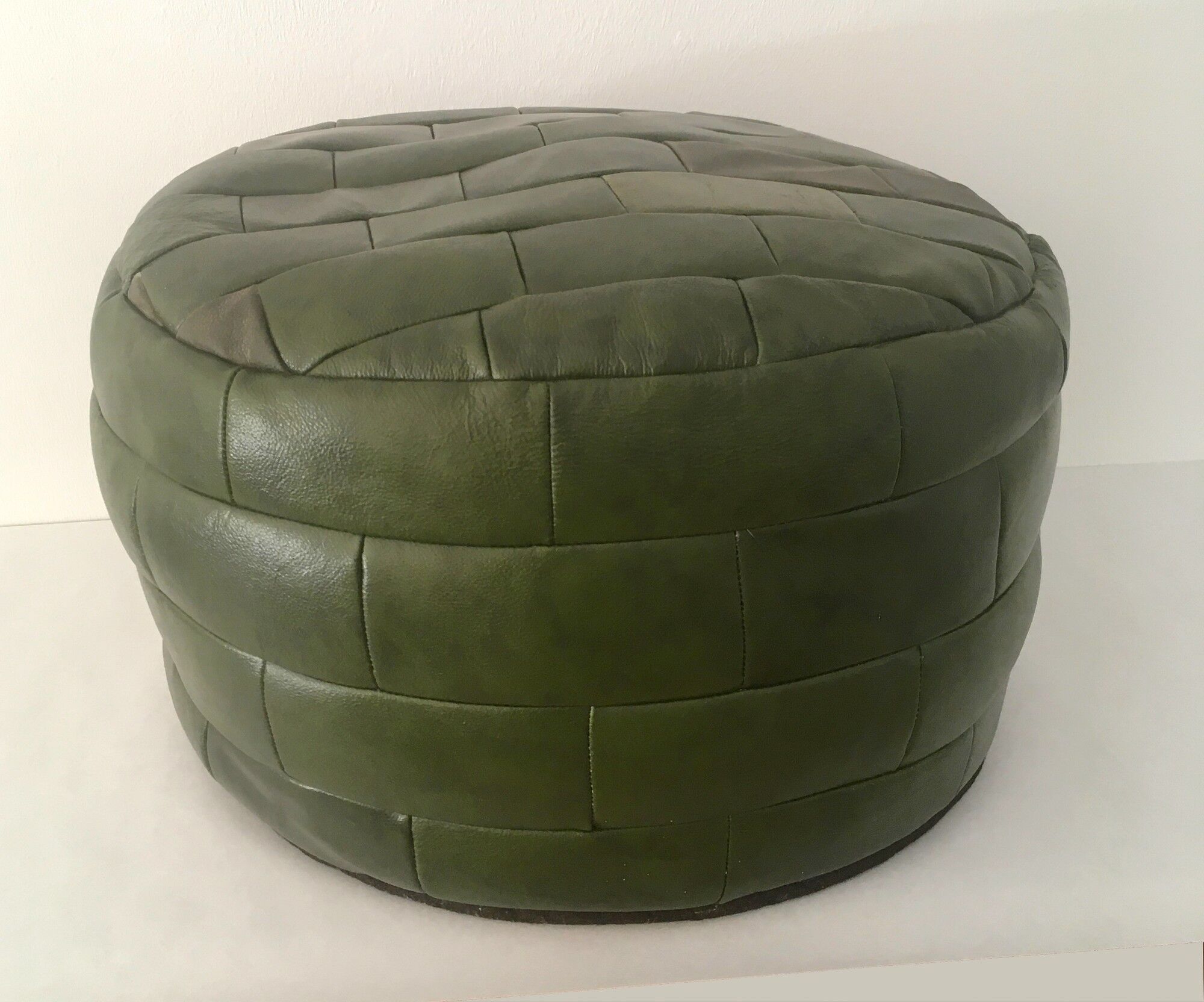 Vintage leather pouf patchwork 70s