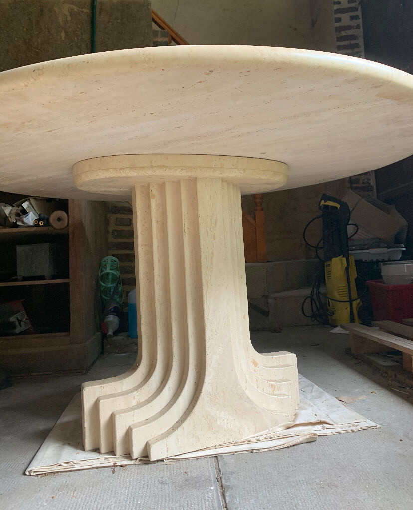 Table Carlo Scarpa in travertine