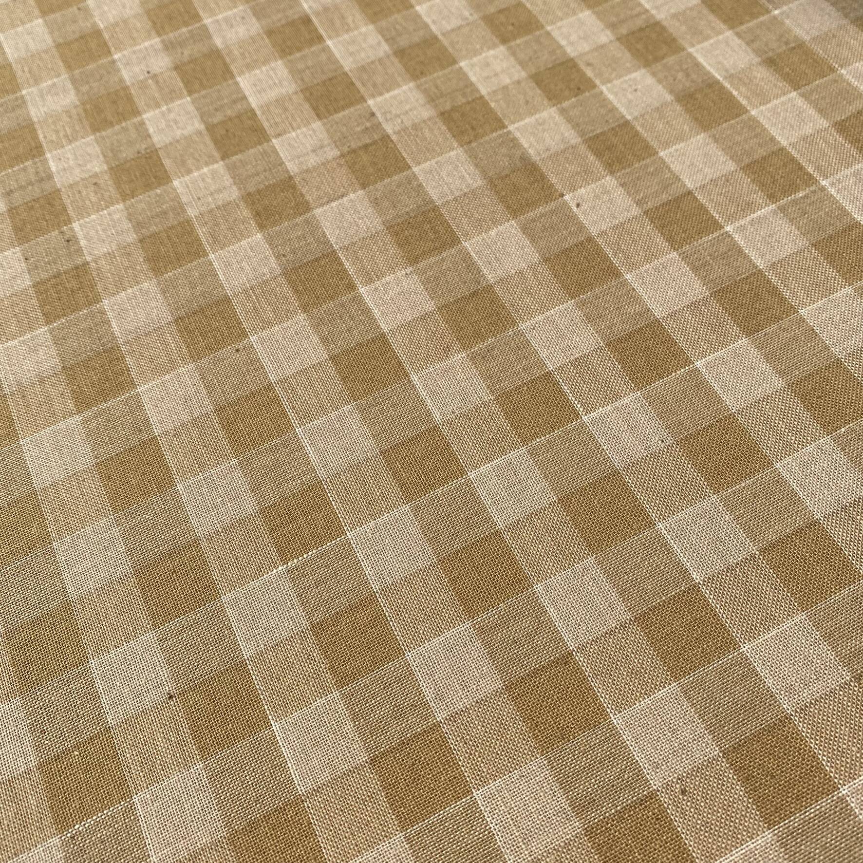 Wooden and embroidered fabric fireplace screen 94X62