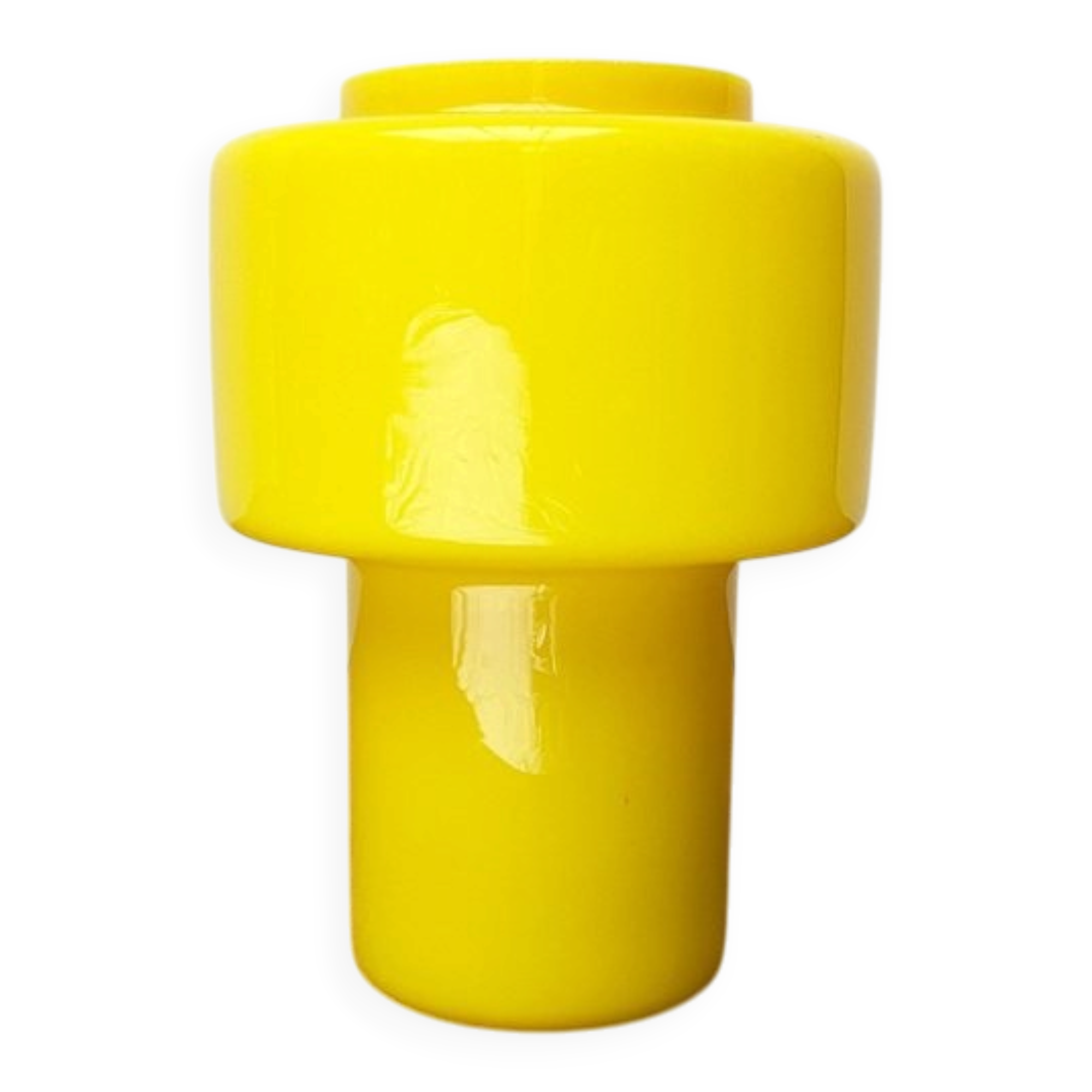 Mid-century yellow glass table lamp model 120 by Uno & Östen Kristiansson for Luxus, Vittsjö, Sweden, 1950s.