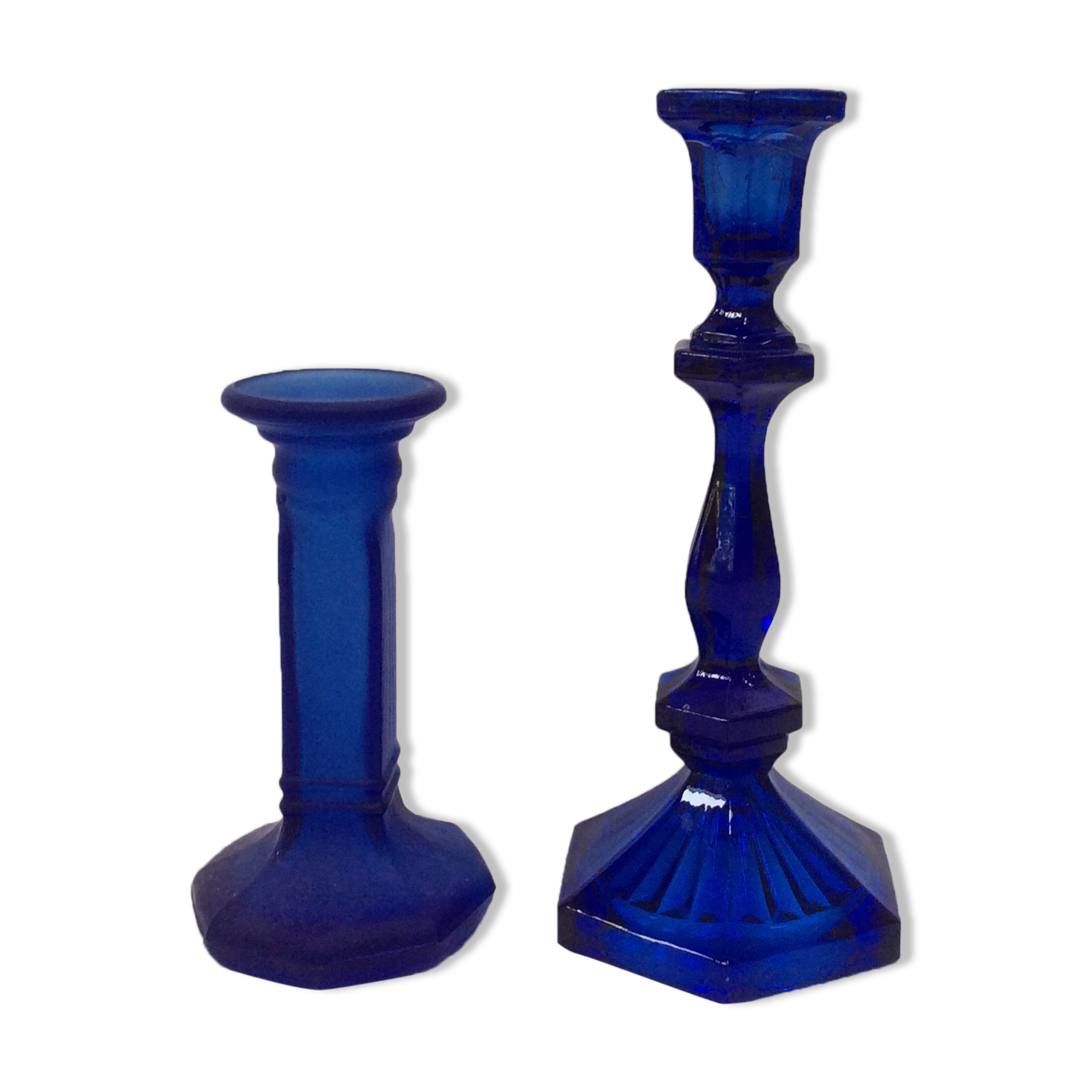 Pair of candlesticks blue