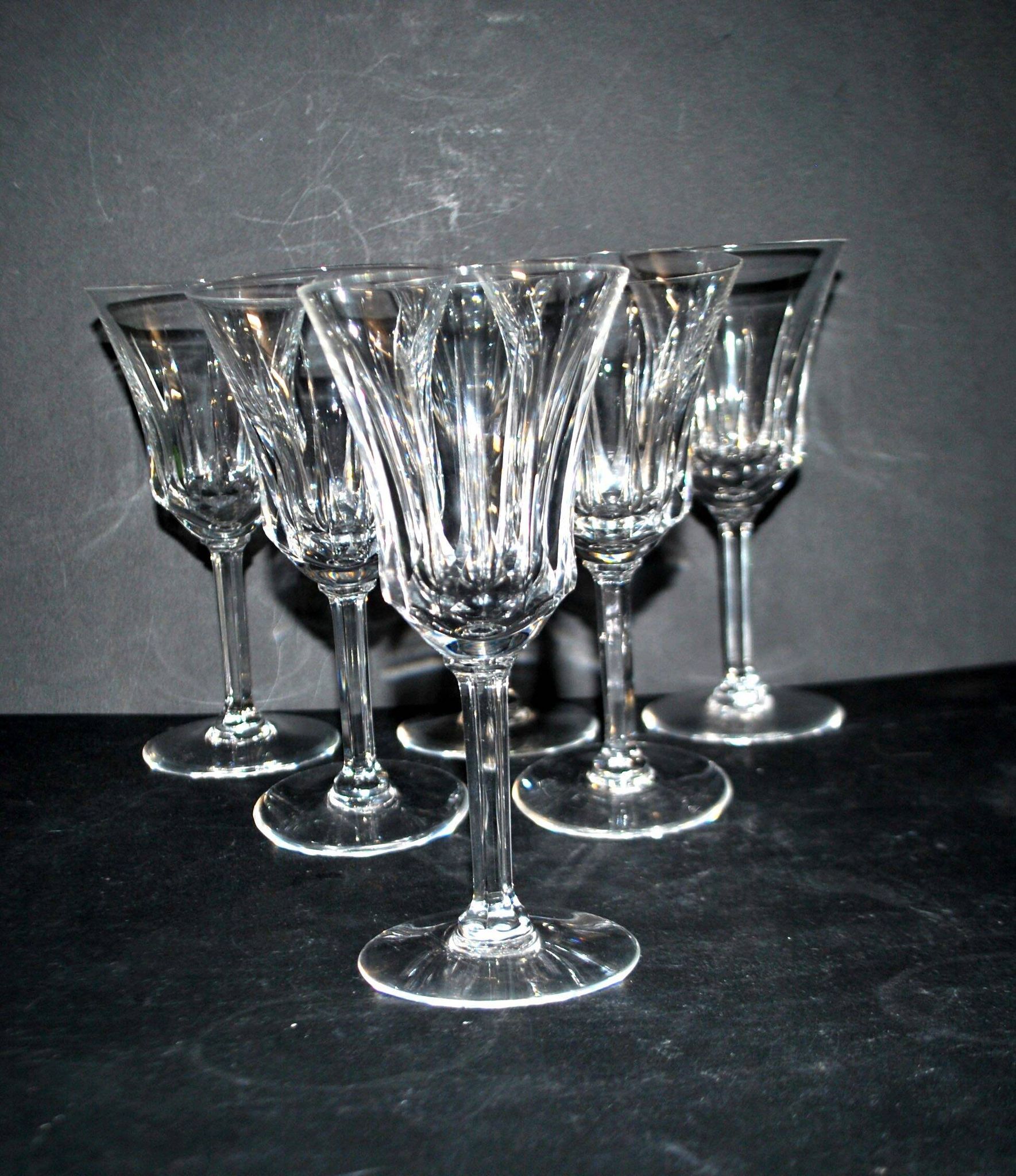 Set of 6 flared crystal wine glasses in Concorde Cerdagne style H15.2.