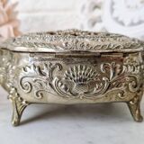 Vintage openwork silver metal jewelry box