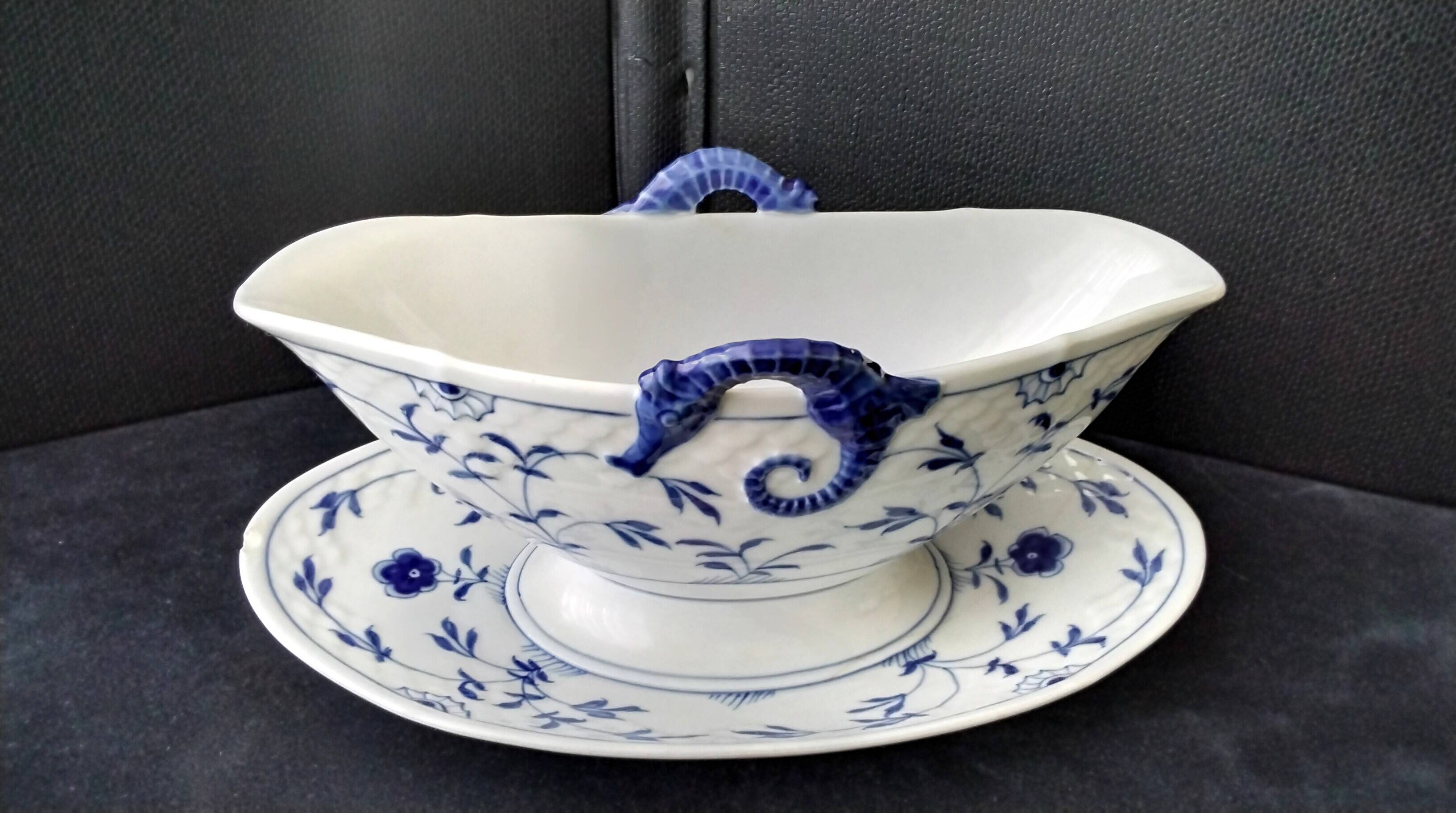 Danish porcelain sauce boat Kjobenhavn