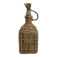 Bouteille en verre et osier