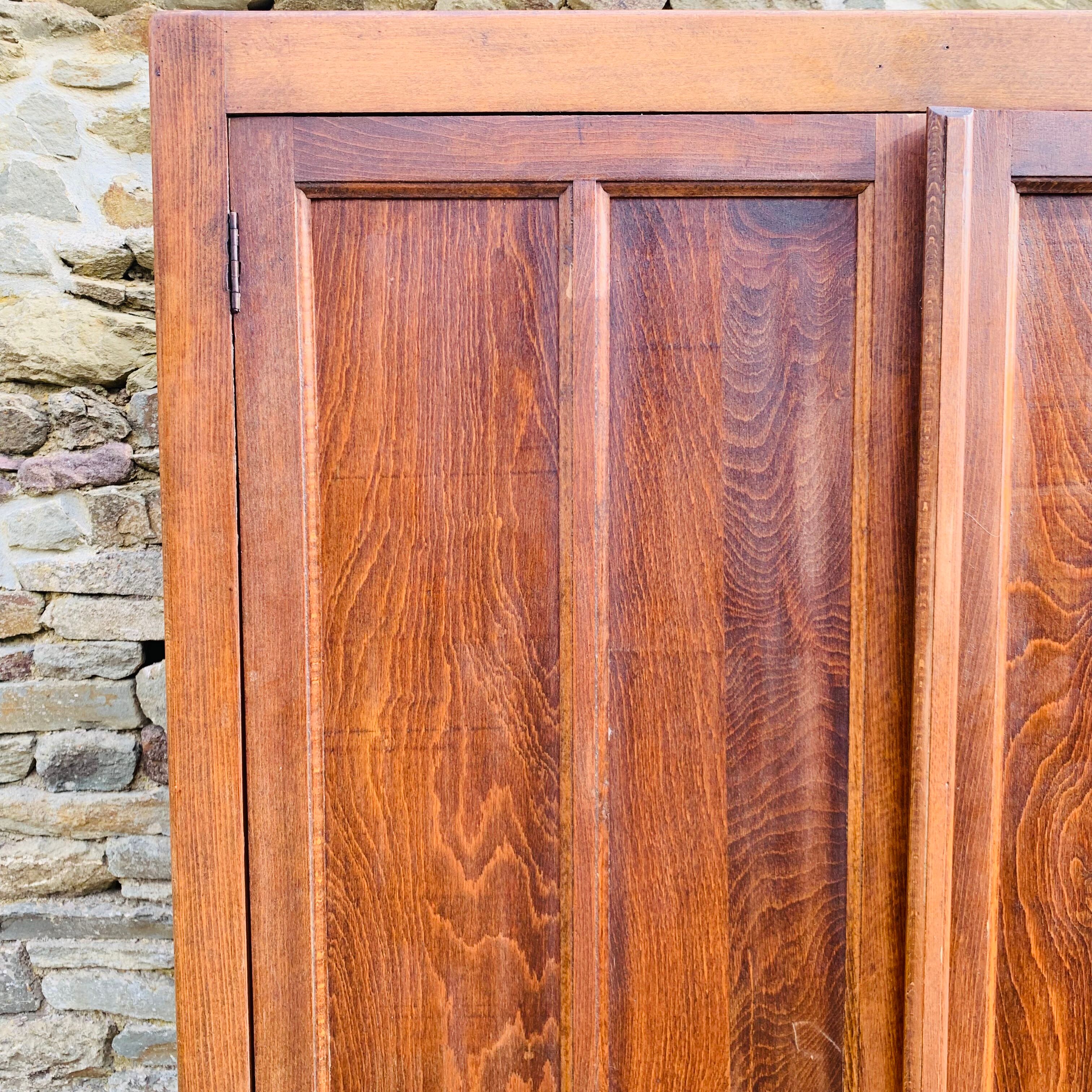 Brown Parisian wardrobe