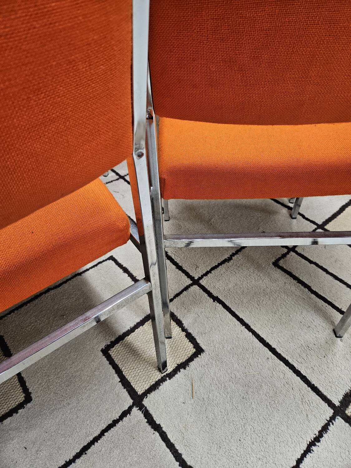 Lot de 8 chaises fauteuil 1970"