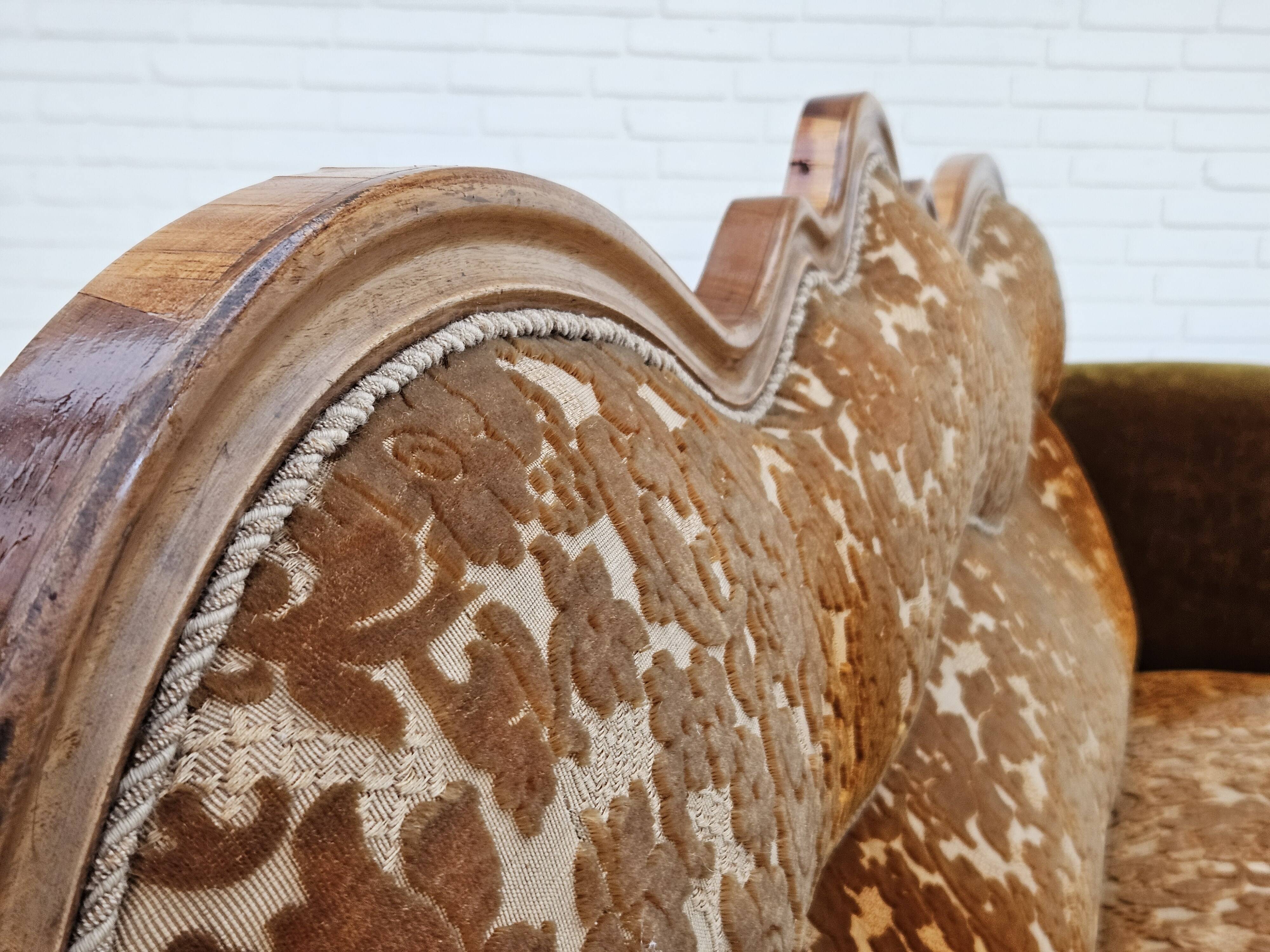 Années 1930, canapé danois 2 places, bois de frêne, état d'origine.