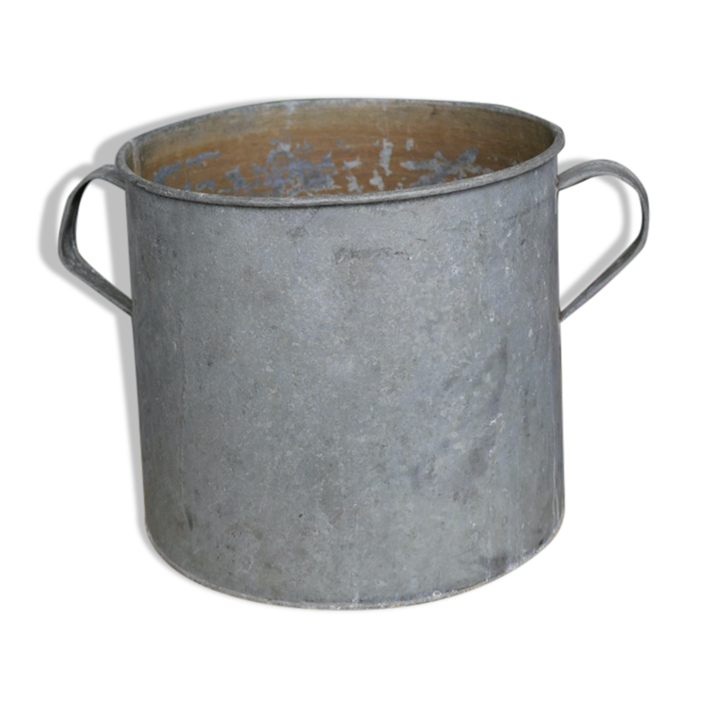 Zinc pot cache