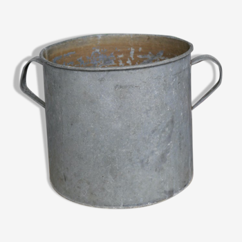 Cache pot en zinc