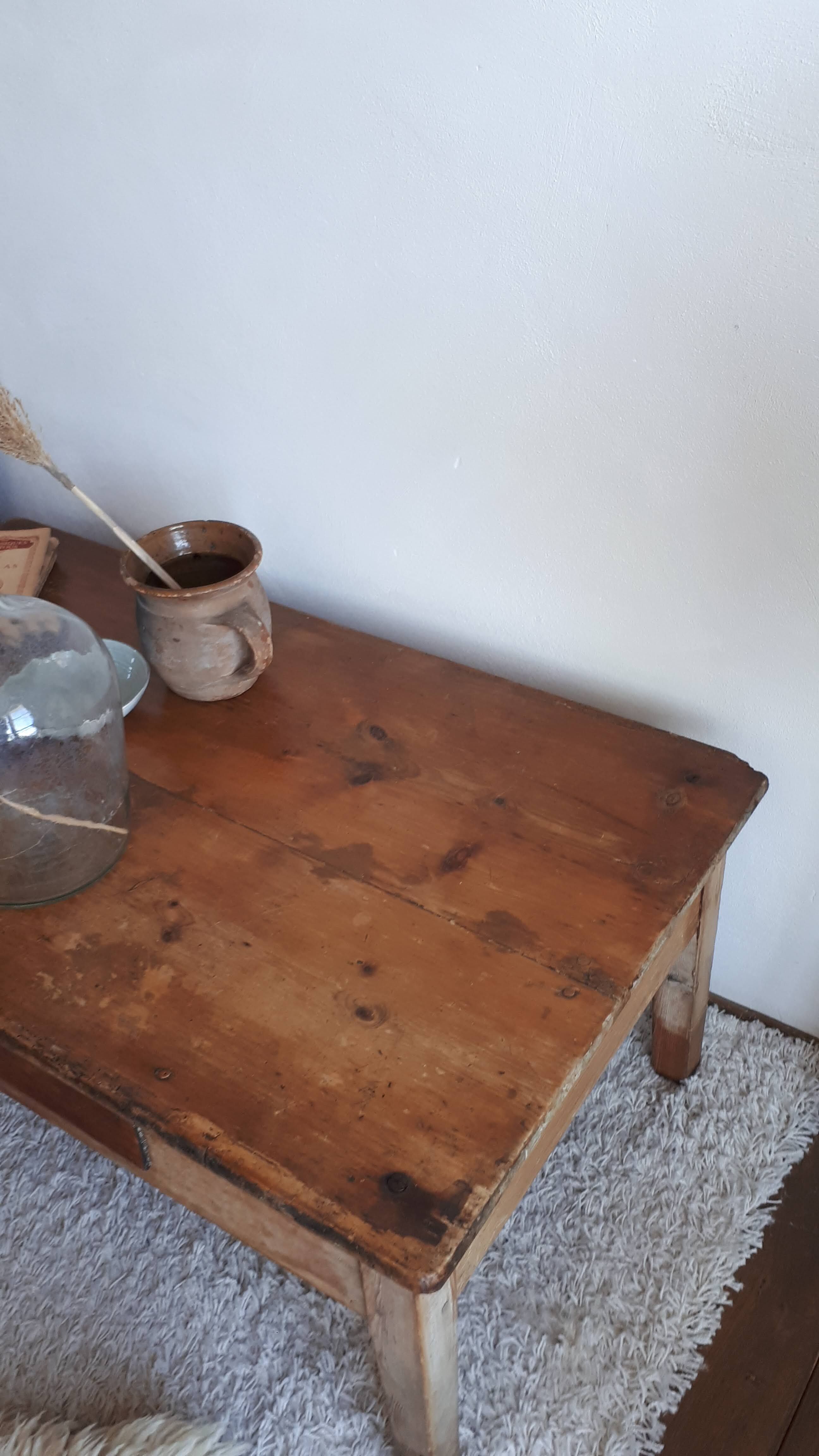 Old-spirited coffee table farm table