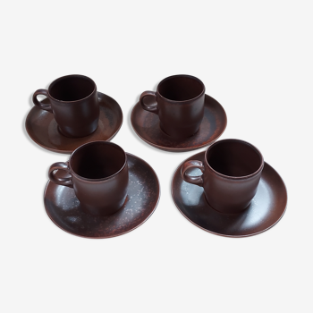 4 tasses et soucoupes