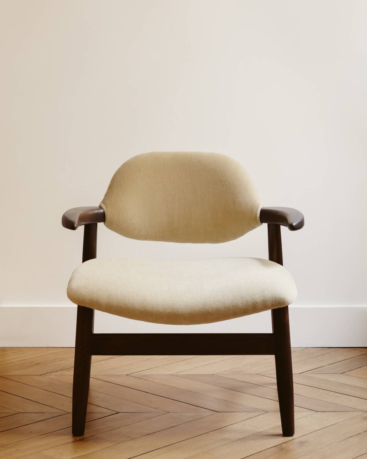 CORRN armchair