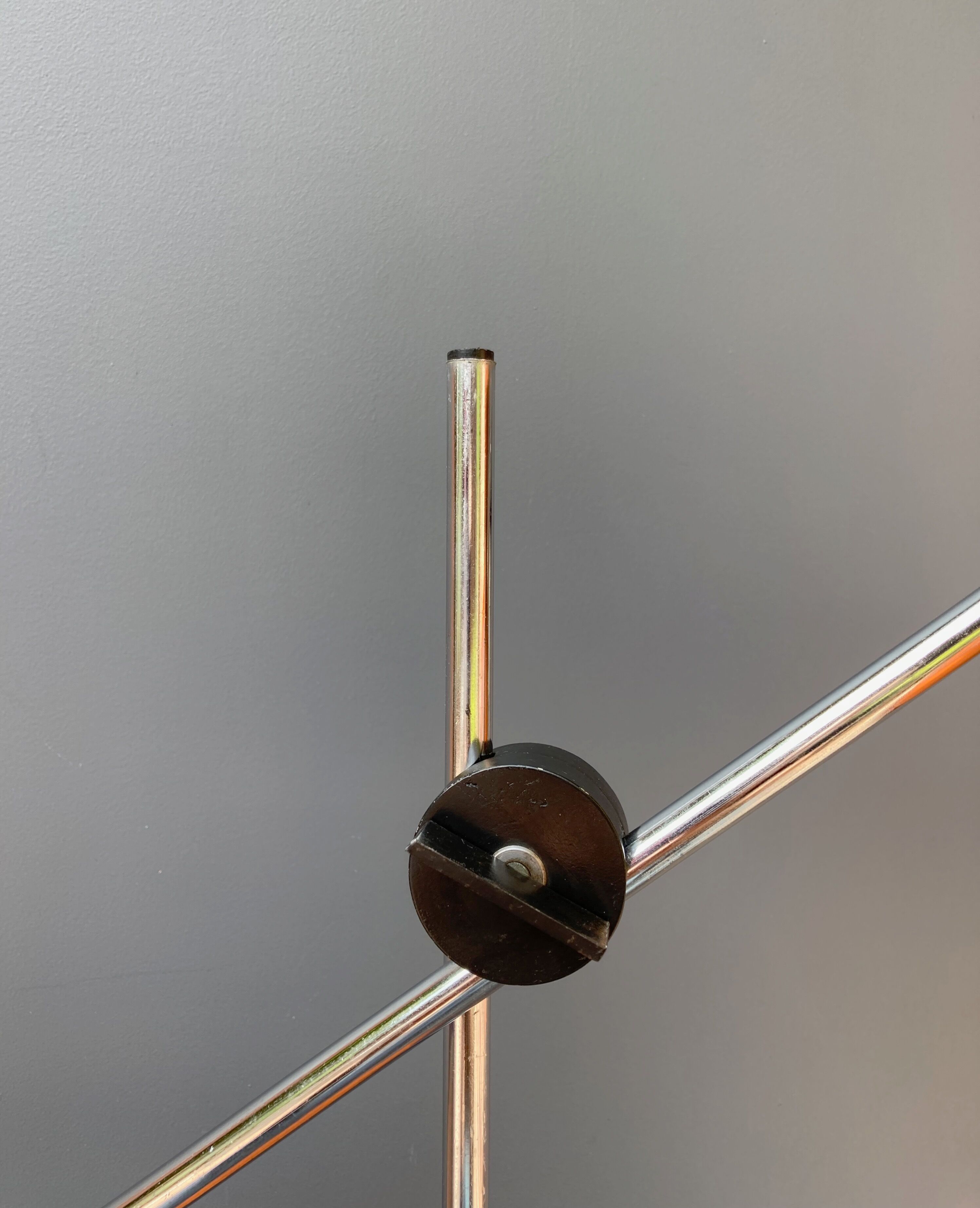 Lampe design avant-gardiste des années 1950