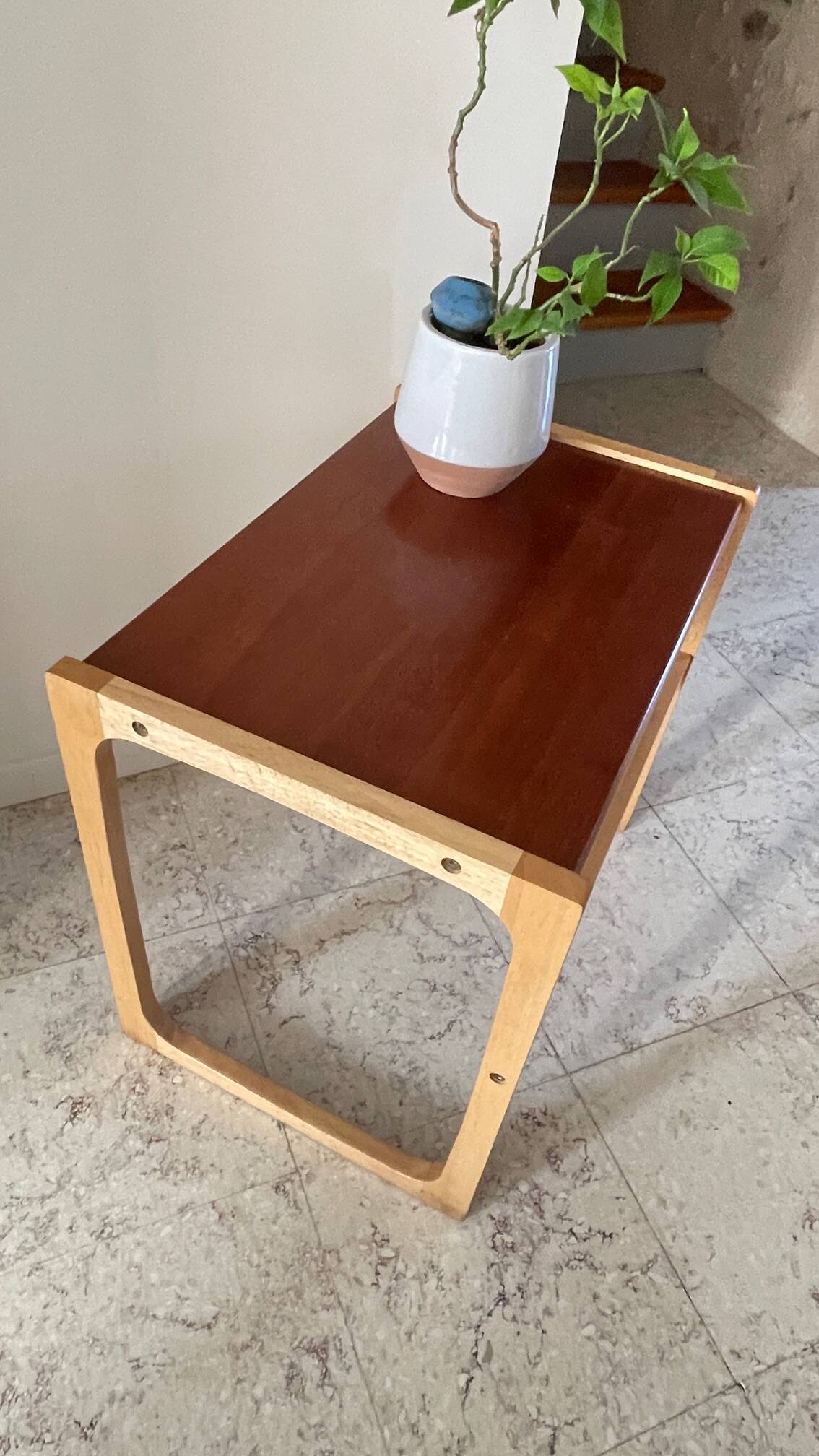 Table basse bois exotique vintage