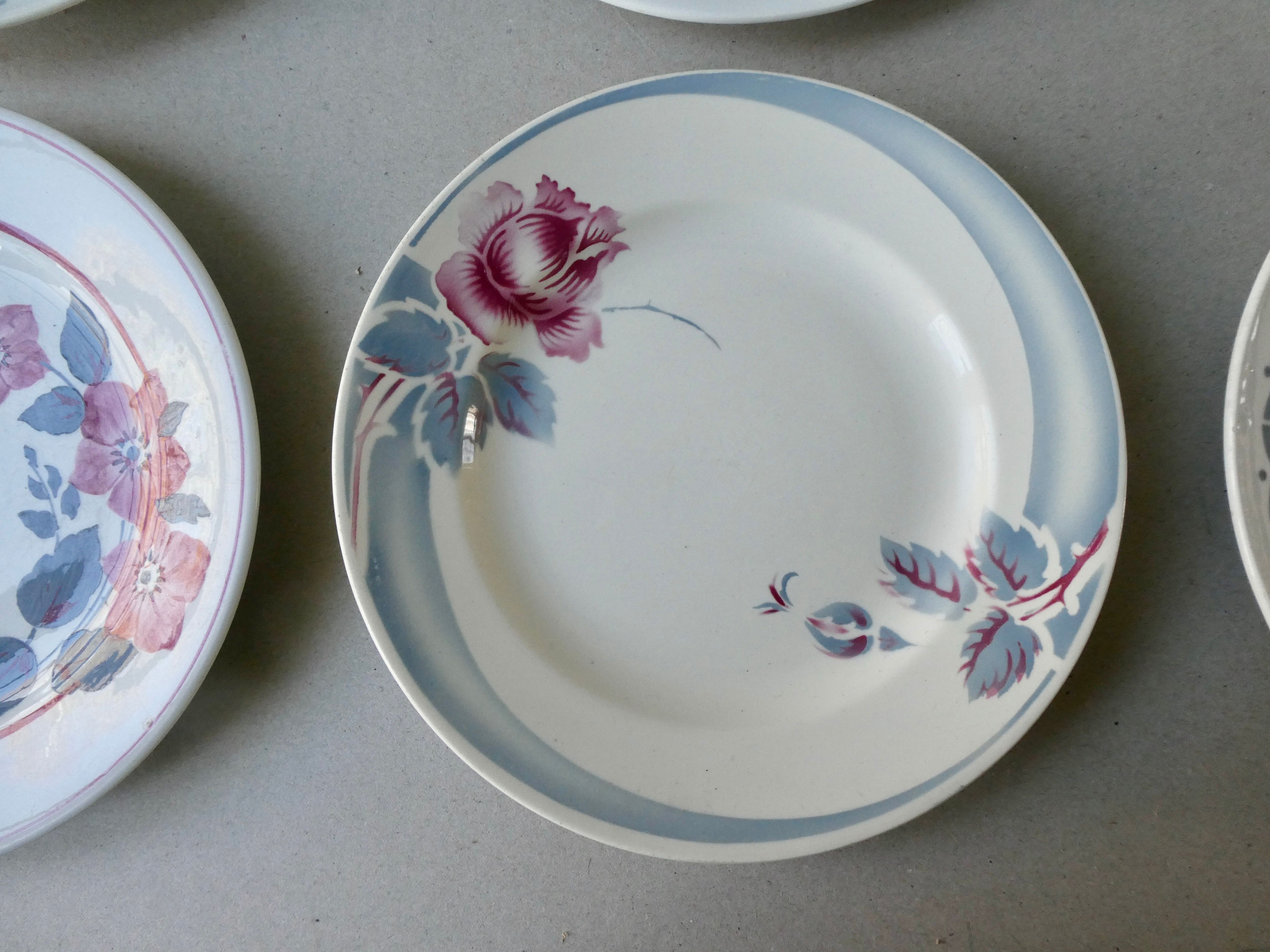 6 antique flat plates, floral decoration, 22.5 cm
