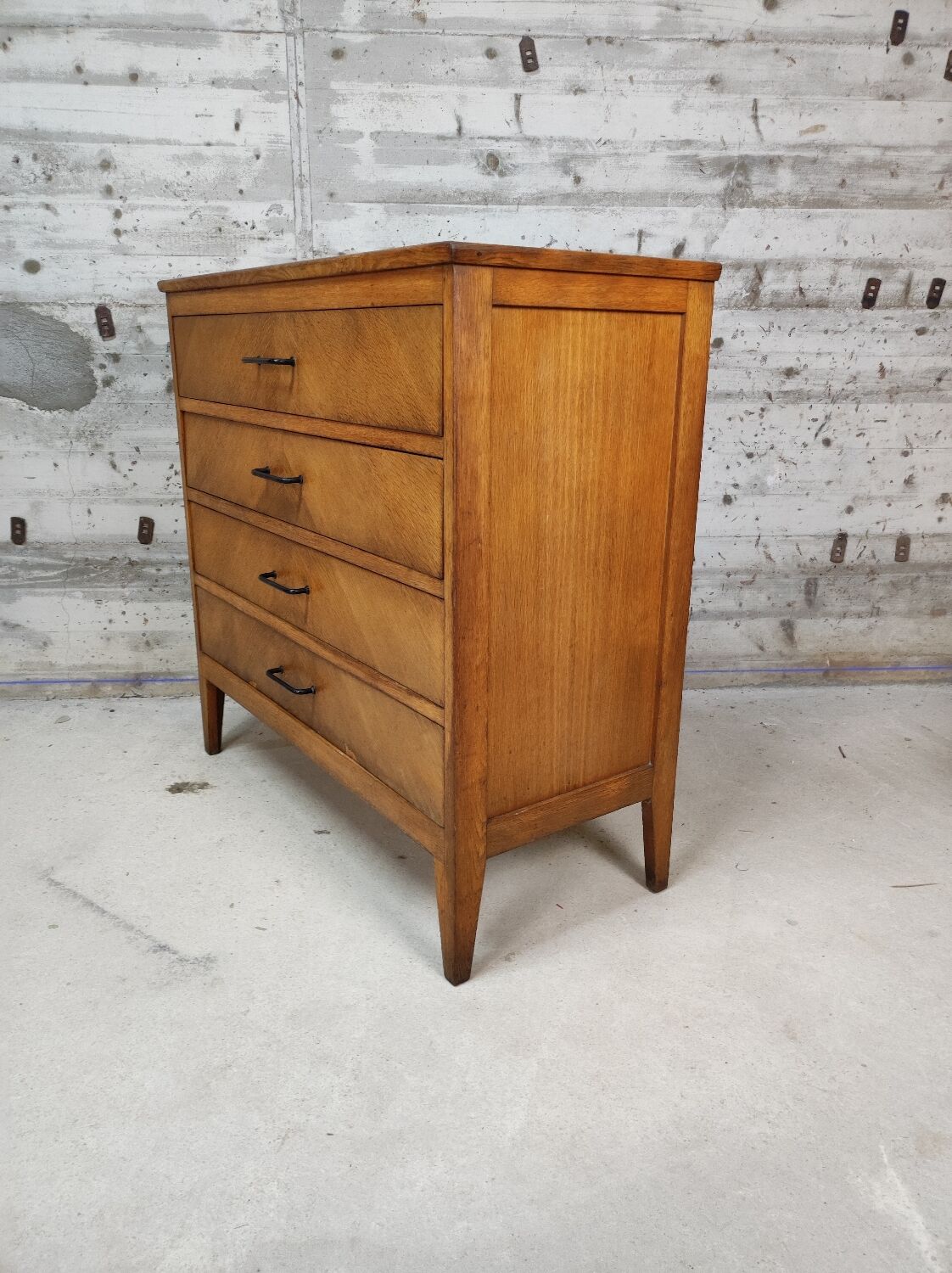 Commode vintage en bois