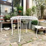 Garden furniture in white wrought iron and beveled glass early twentieth century