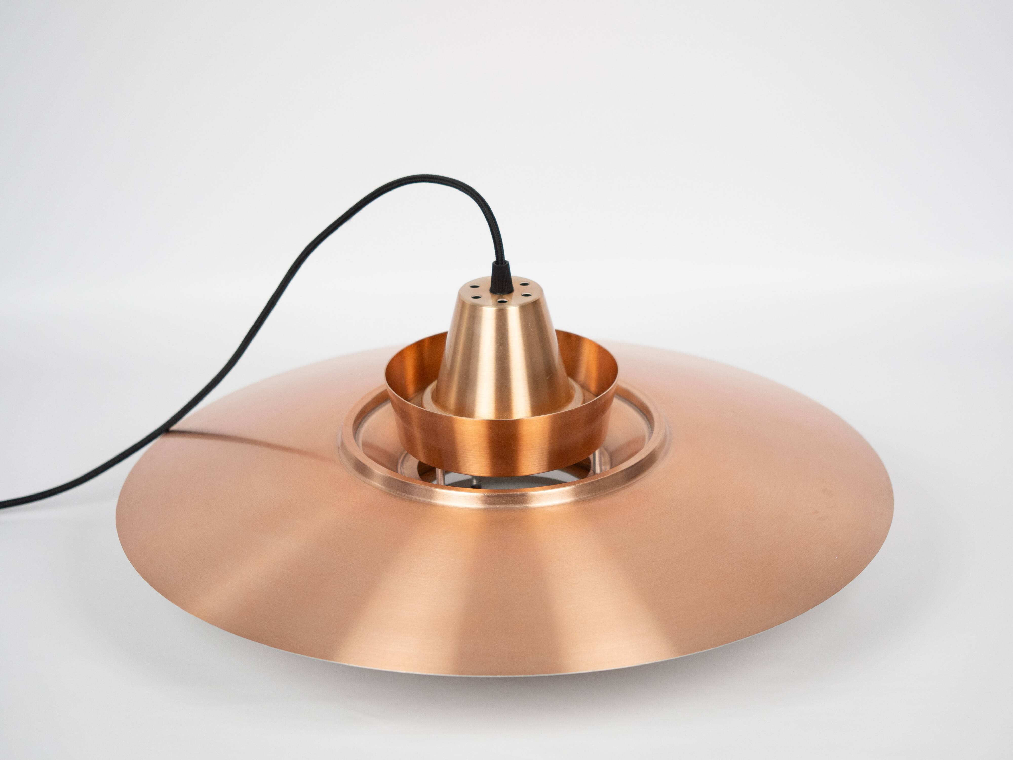 Danish vintage pendant lamp Superlight by David Mogensen, 1980s