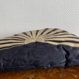Coussin soie japonisant 1/2 lune