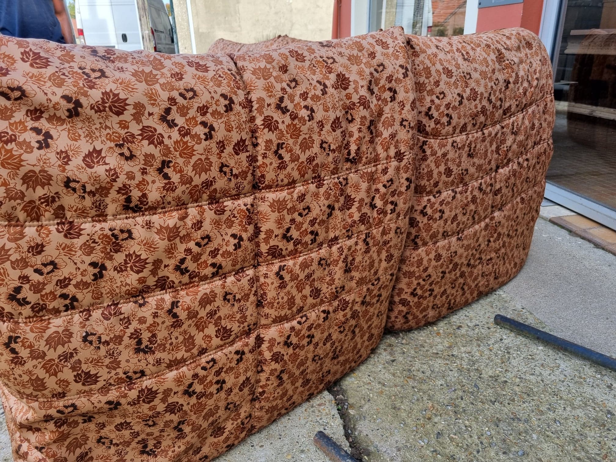Modular sofa