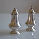 Salt and pepper shaker set, silver-plated metal, Mappin & Webb's Prince's Plate.