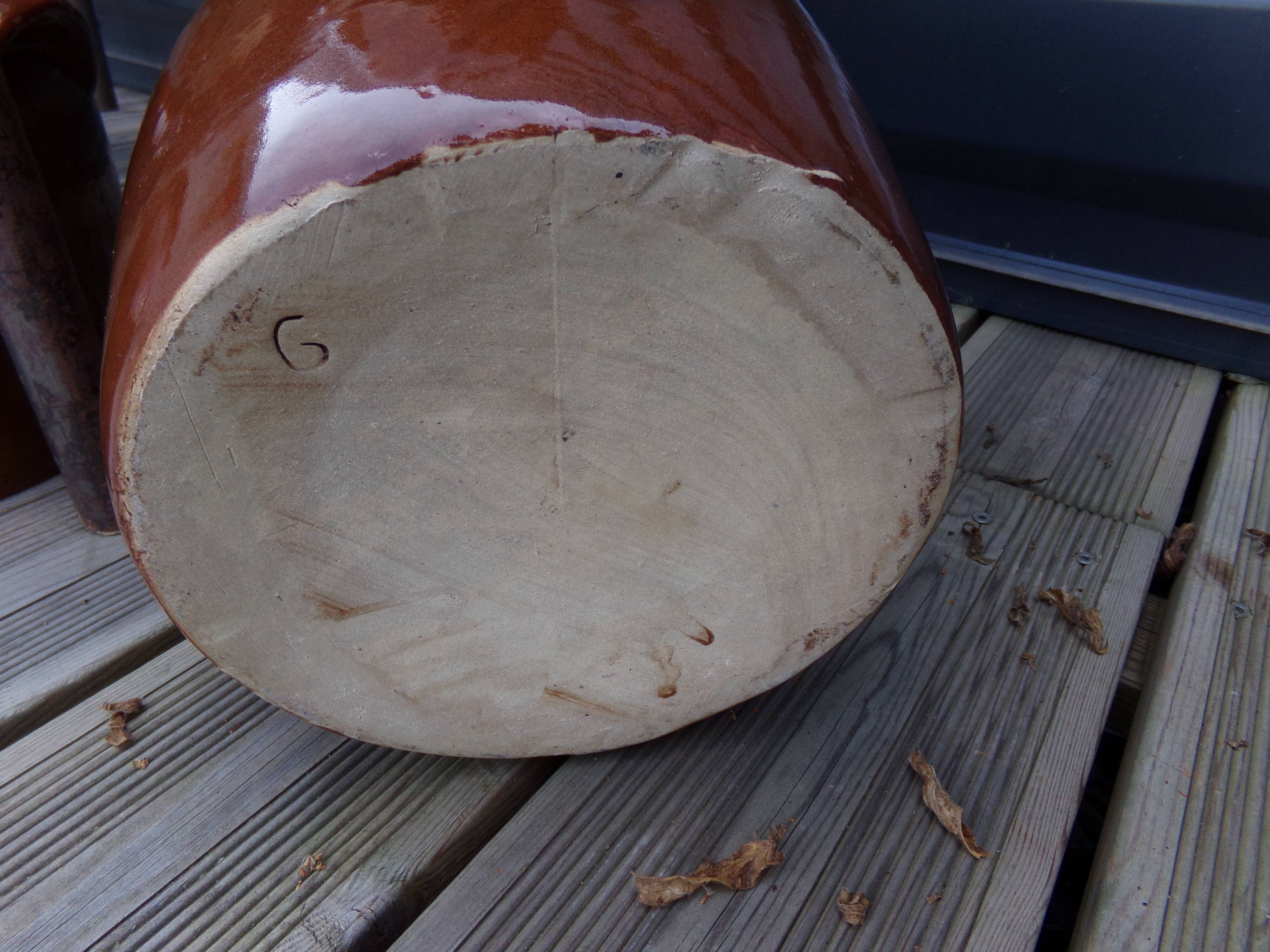 Glazed stoneware grease pot