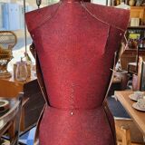 Model Bust 50s