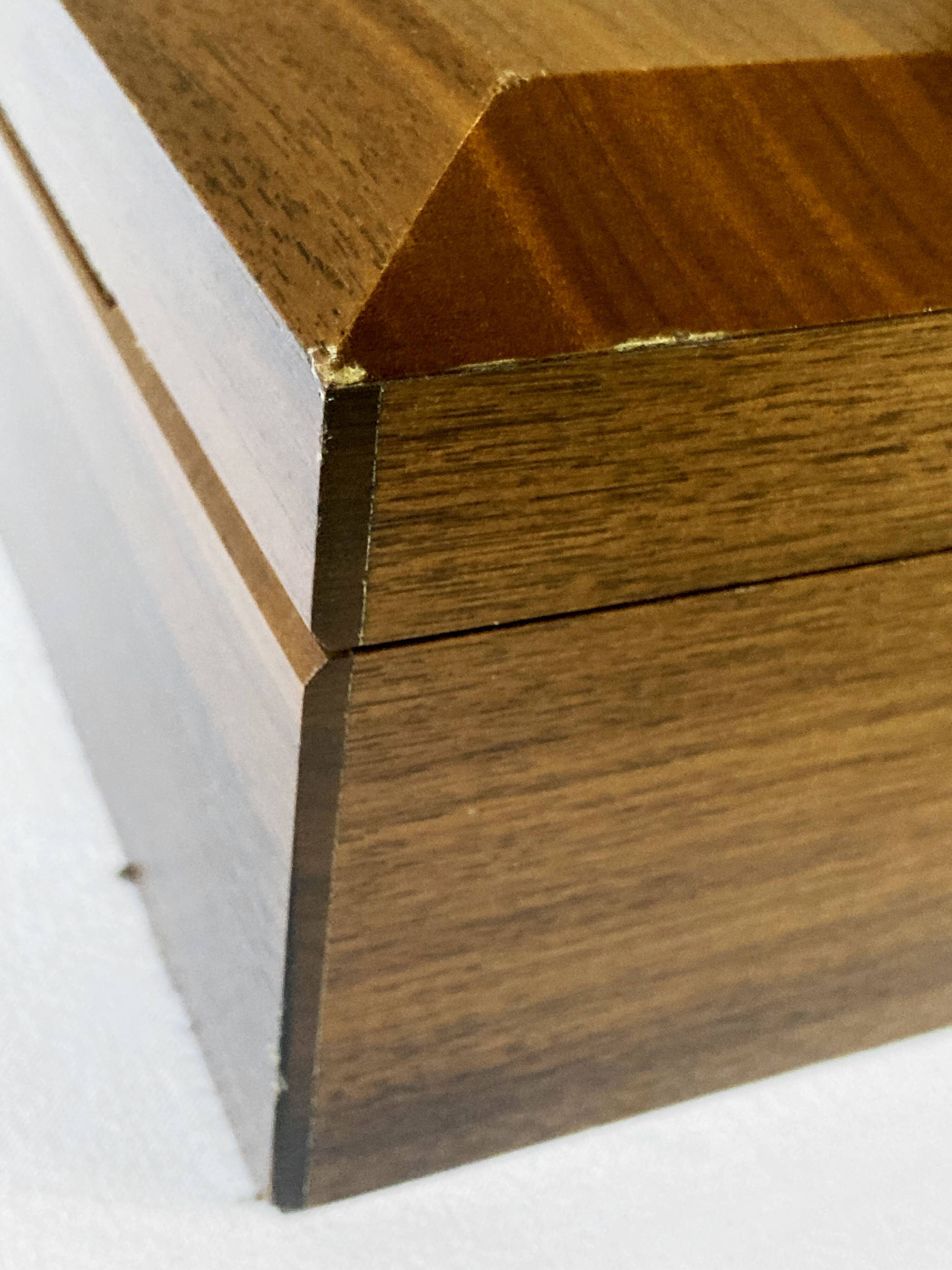 Cedar wood humidor