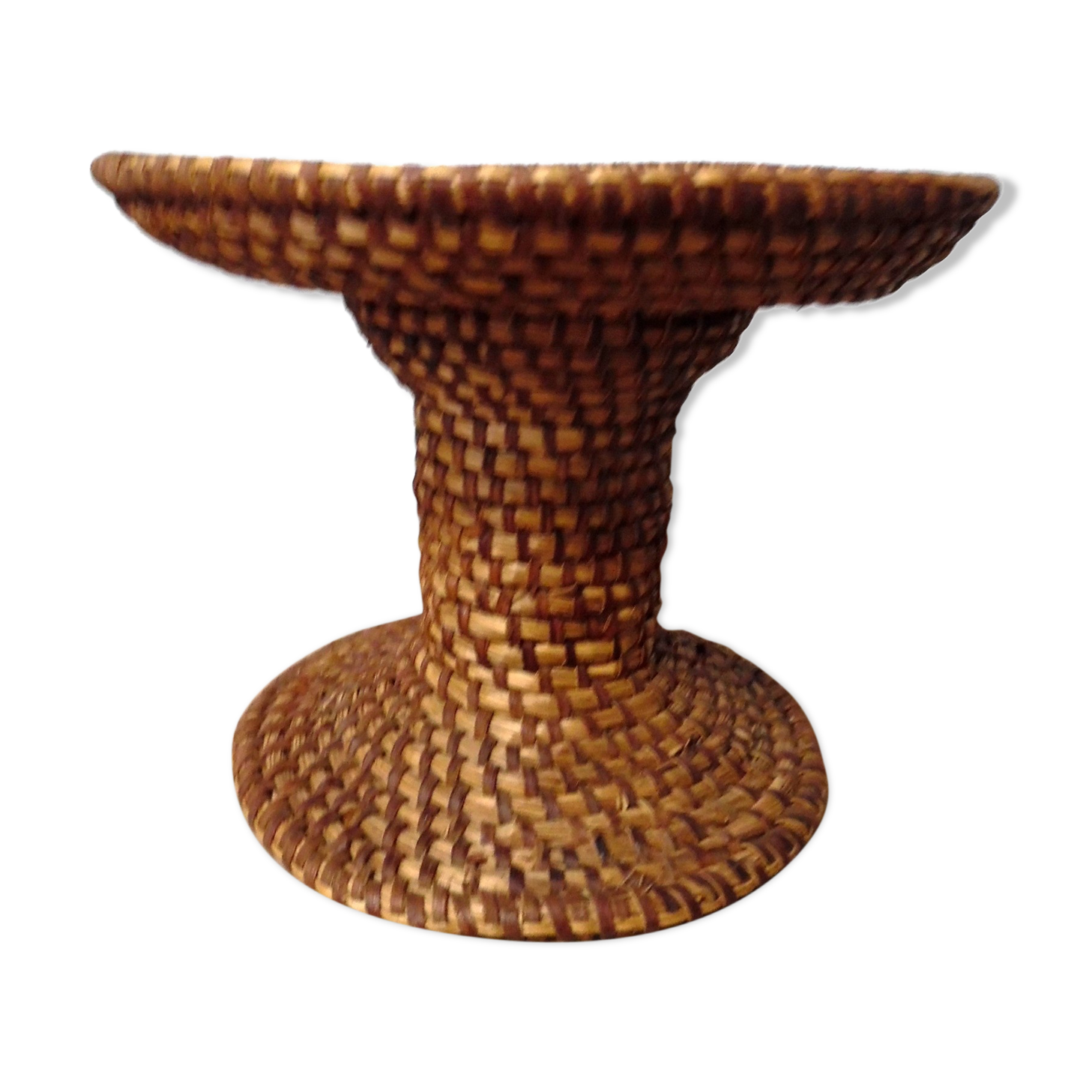 Wicker fruit cup