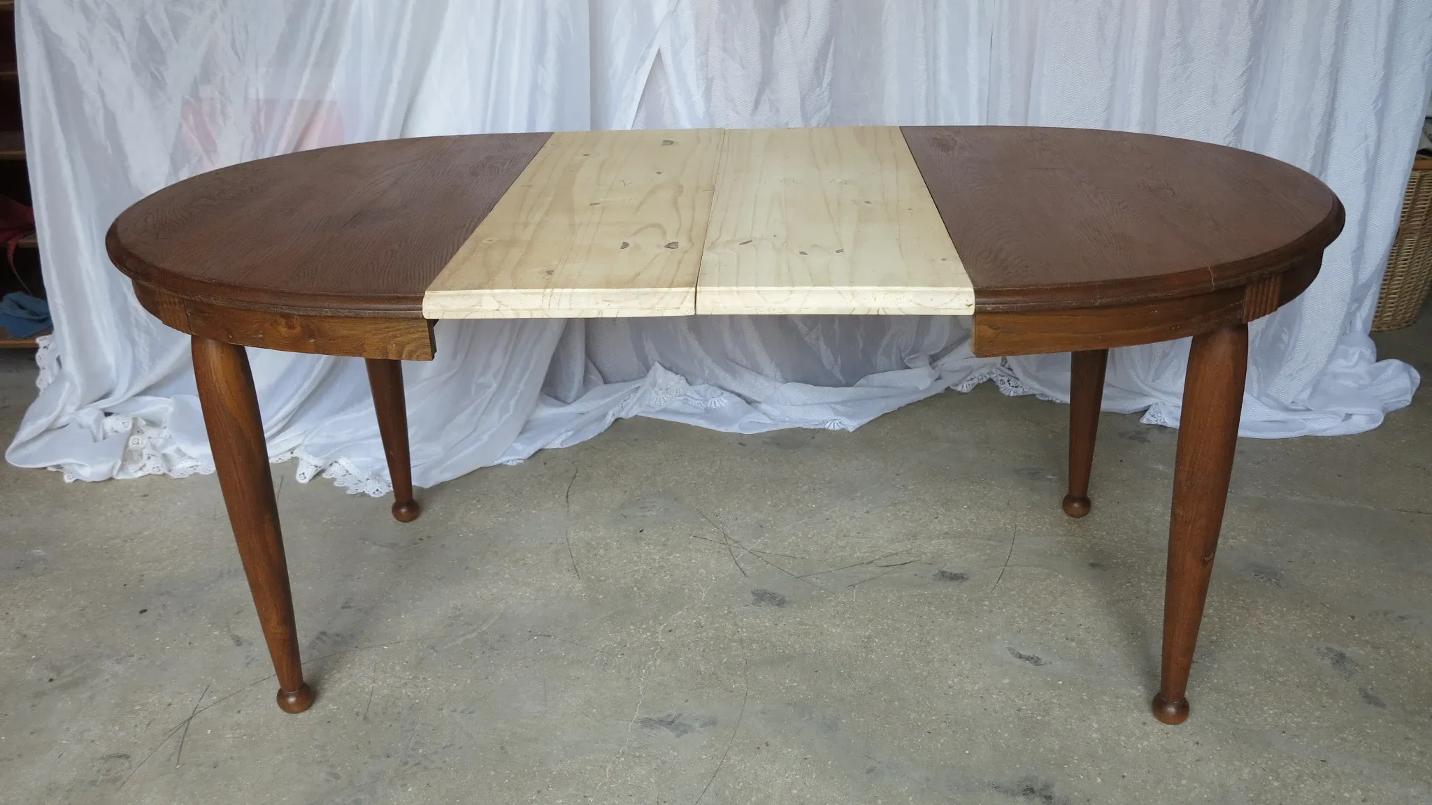 Table de salle à manger années 40
