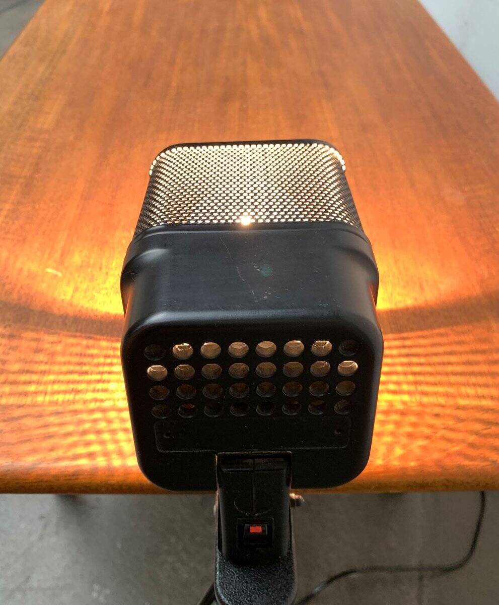 Postmodern mesh table lamp, 1980s