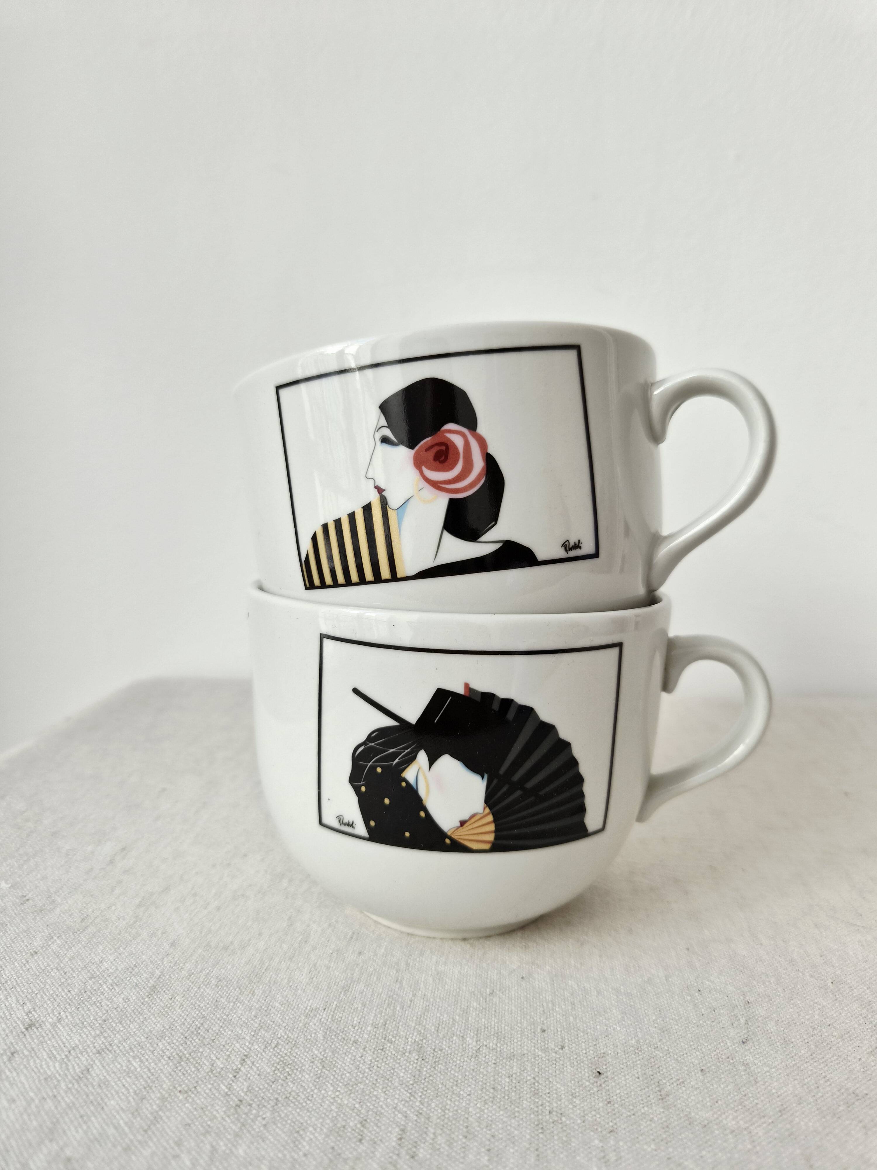 Set of 2 large Art Deco porcelain mugs by Roberto Tortoli.