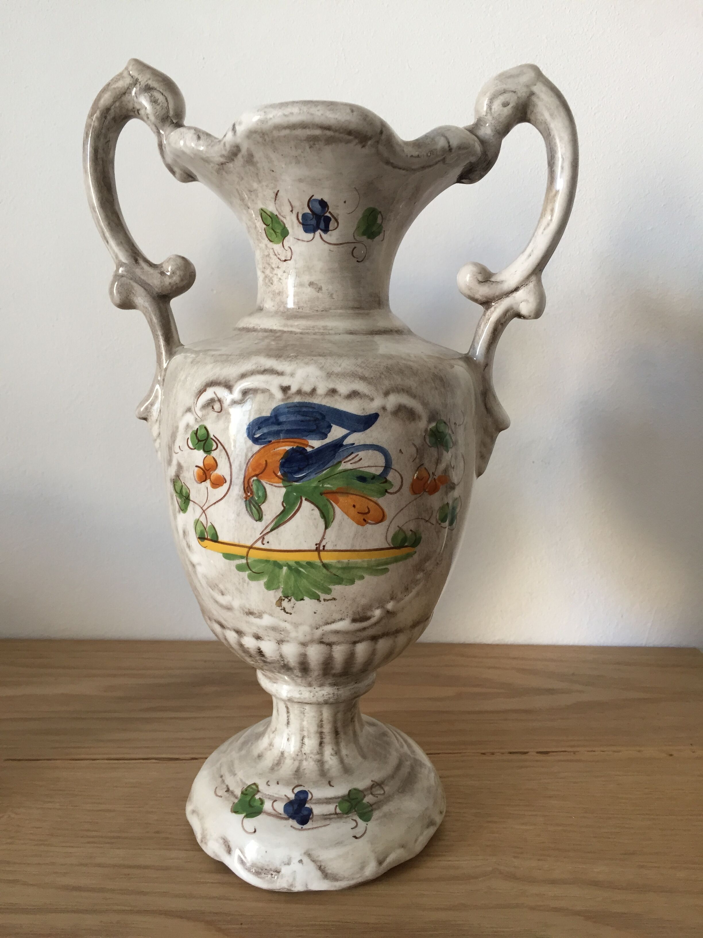 Martres-Tolosane handle vases