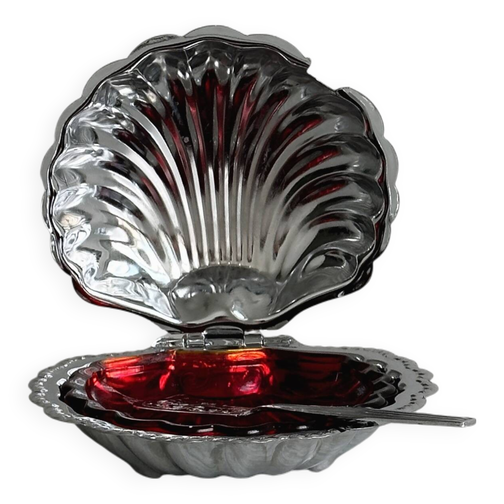 Silver-plated metal shell butter dish