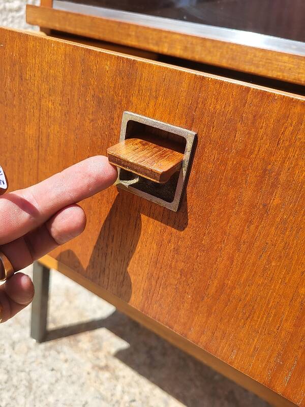 1960 vintage furniture teak plate showcase chest