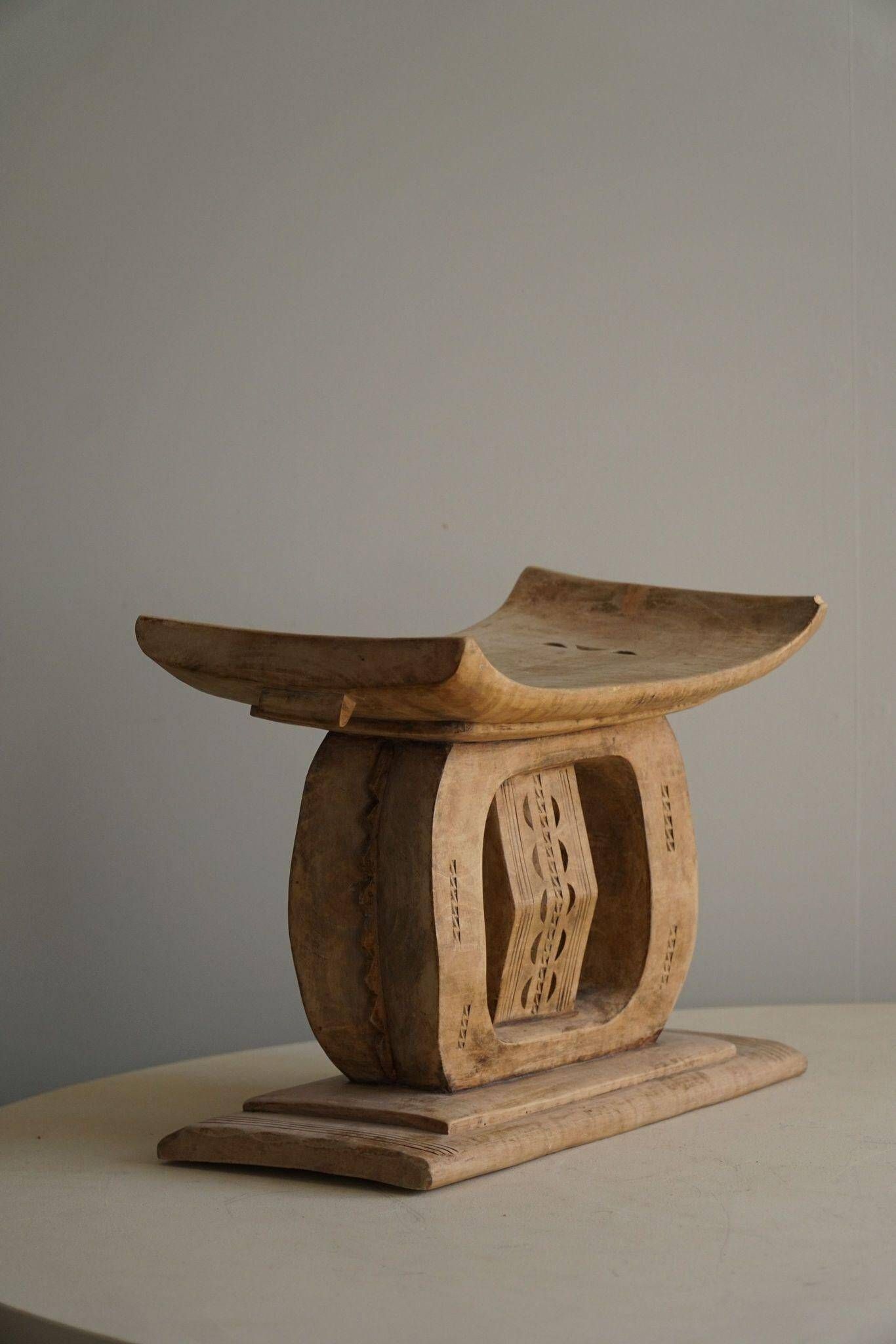 Ashanti stool, hand-carved hardwood stool from West Africa, Wabi Sabi, 20th century