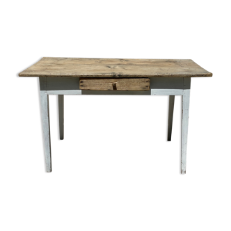 Vintage farm table orme top