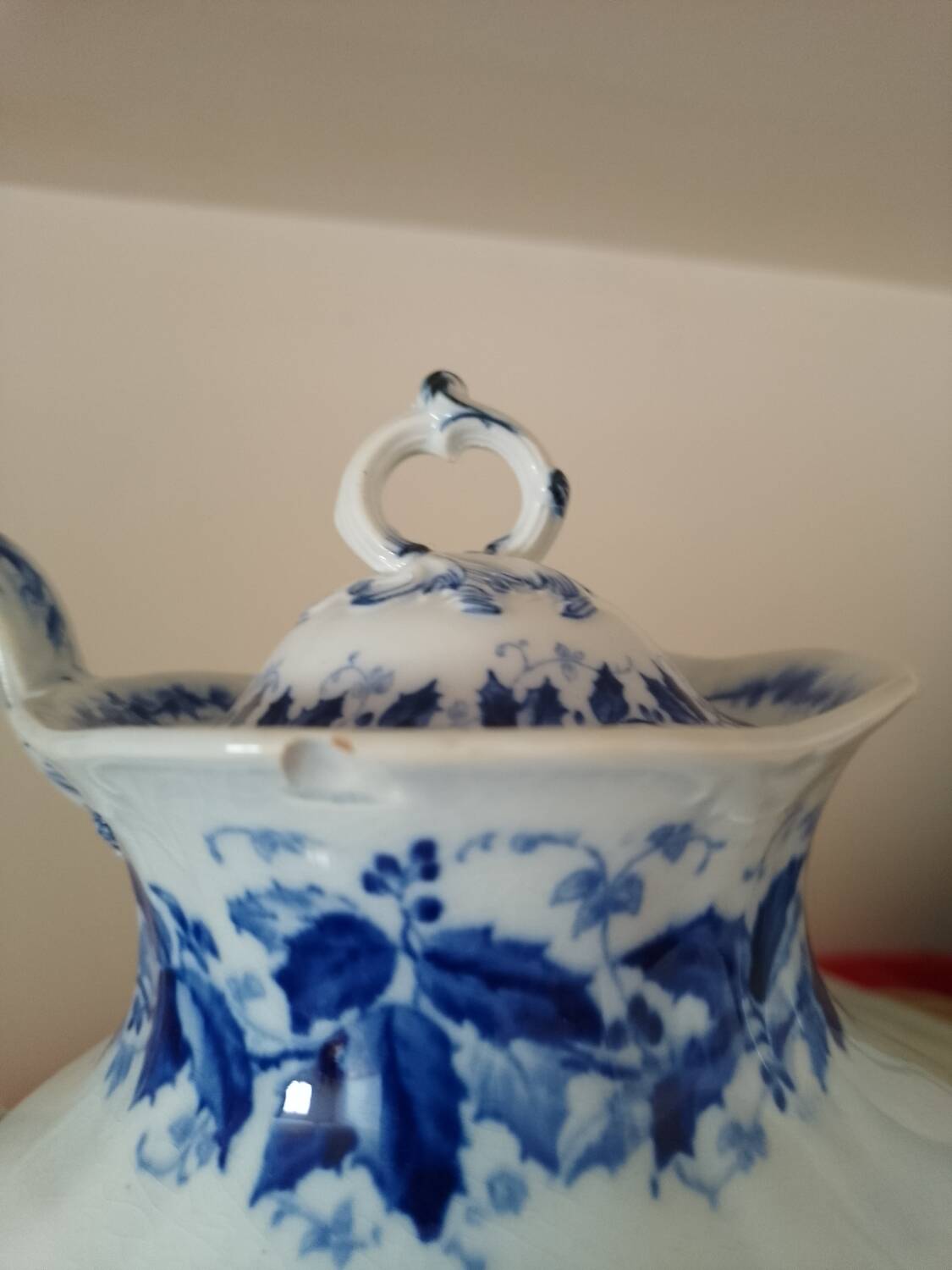 19th century Creil Montereau teapot